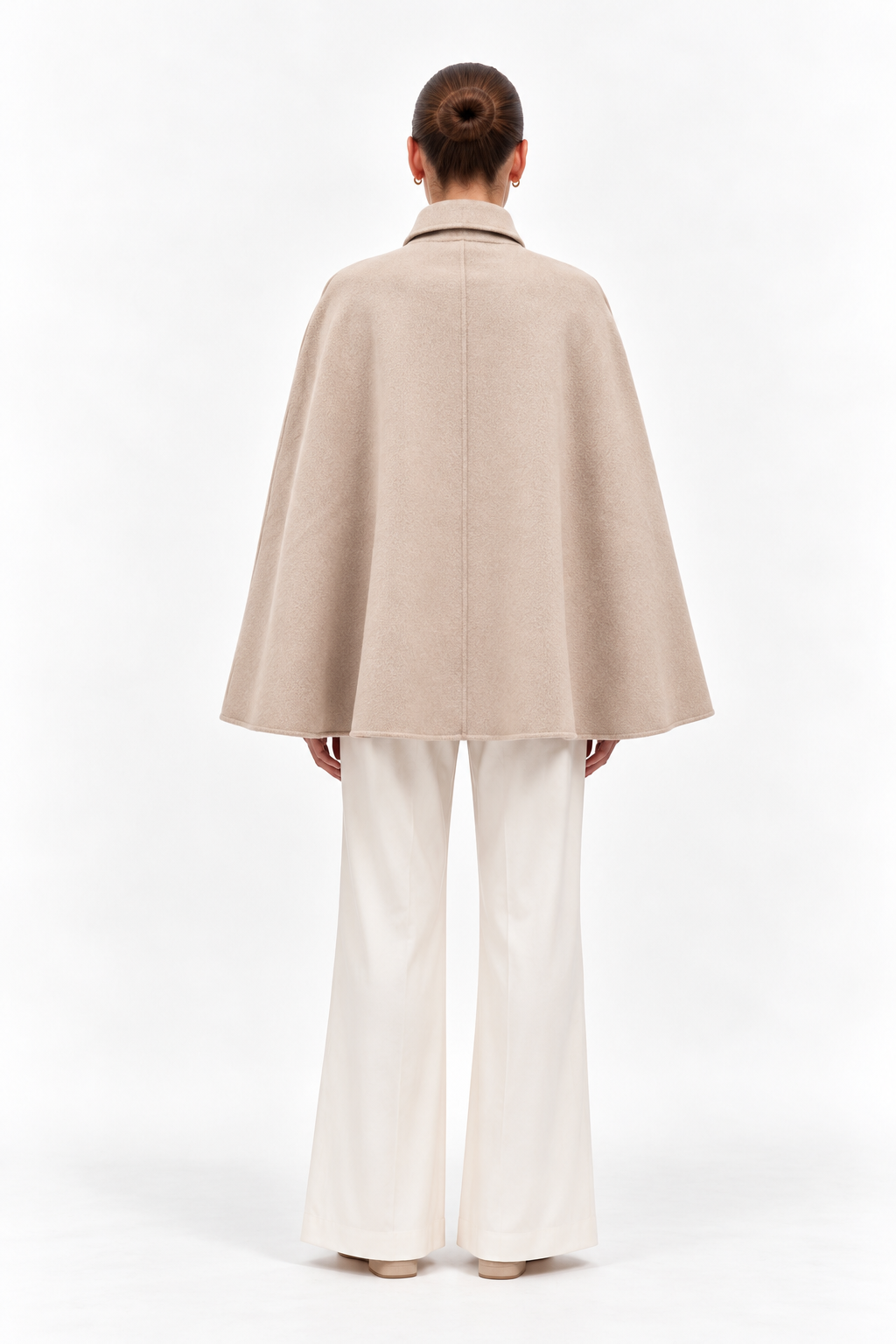 The Pierre Oatmeal Cape Coat | Women’s Winter Cape